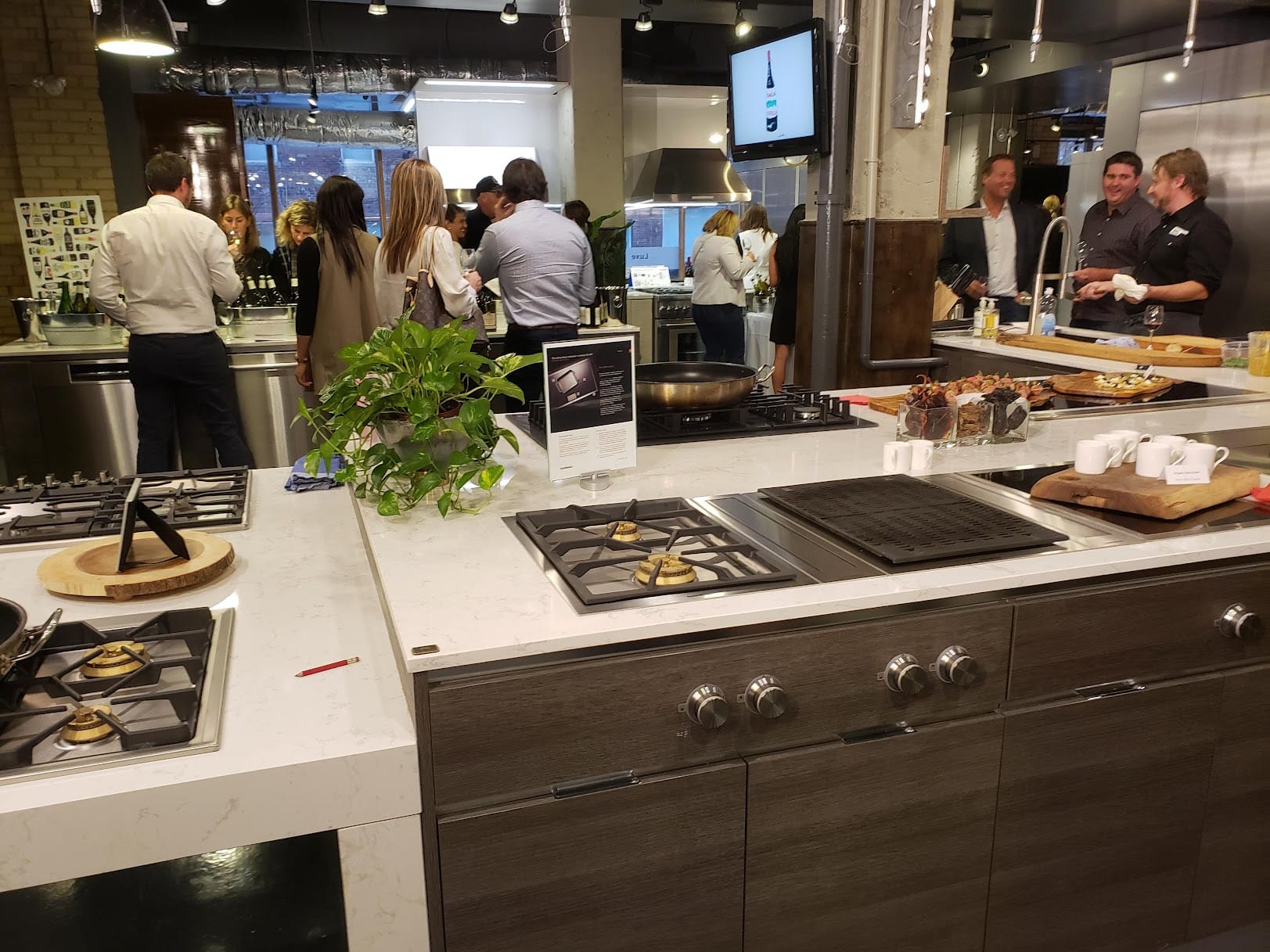 Takeout & Ghost Kitchens